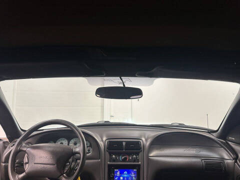 2001 Ford Mustang SVT Cobra