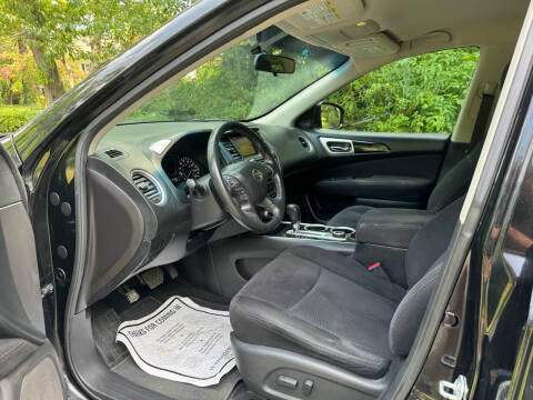 2014 Nissan Pathfinder SV