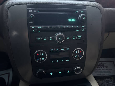 2011 GMC Yukon XL SLT