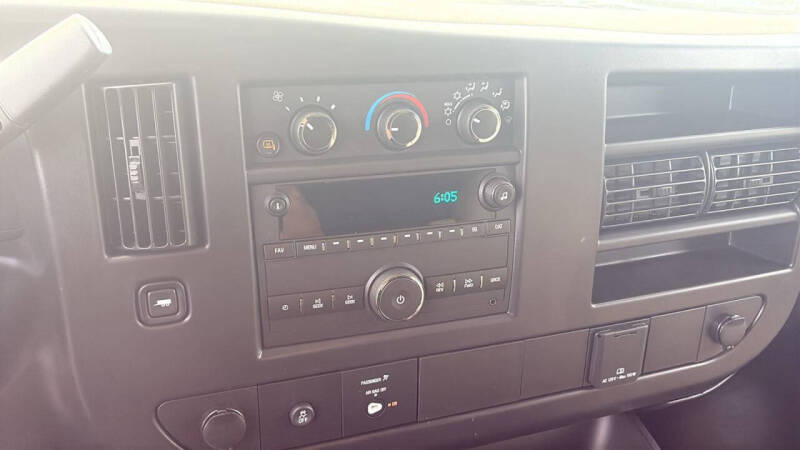 2026 GMC Savana 2500