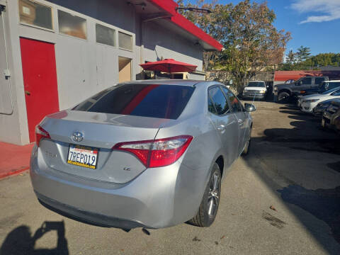 2016 Toyota Corolla LE Plus