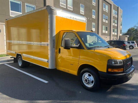 2018 GMC Savana for sale at AUTOS DIRECT OF FREDERICKSBURG in Fredericksburg VA