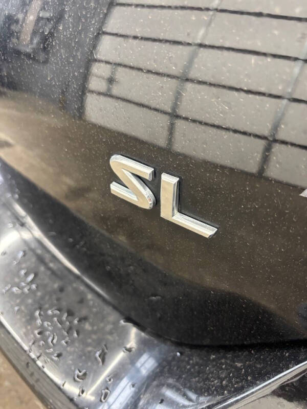 2011 Nissan Versa 1.8 SL