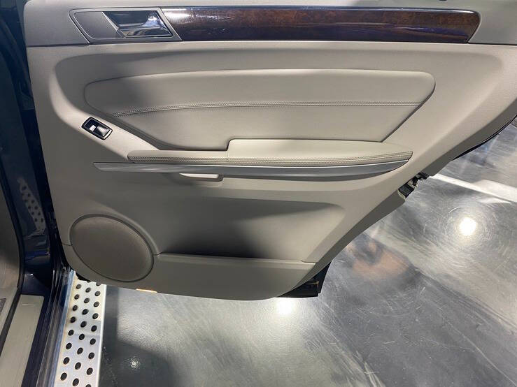 2011 Mercedes-Benz GL-Class GL 350 BlueTEC