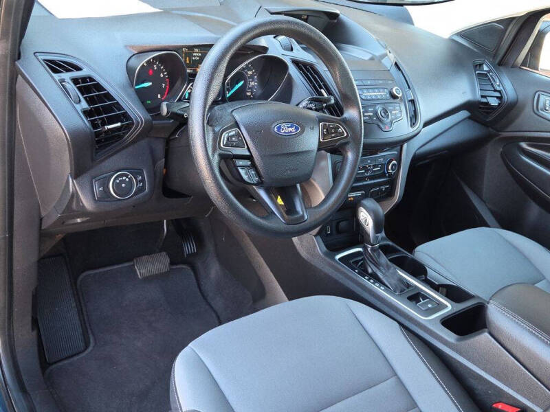 2019 Ford Escape S