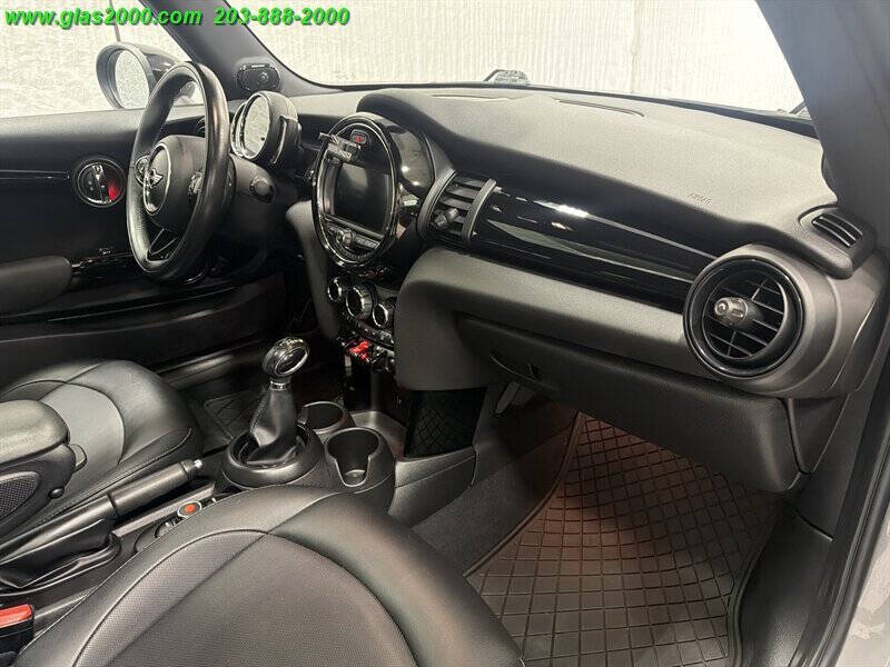 2019 MINI Hardtop 2 Door Cooper