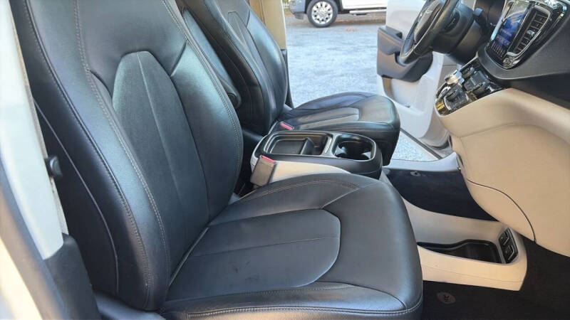 2017 Chrysler Pacifica