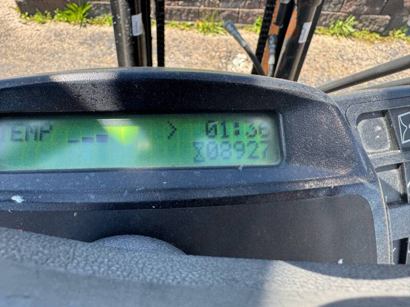 2019 Yale GLP030V