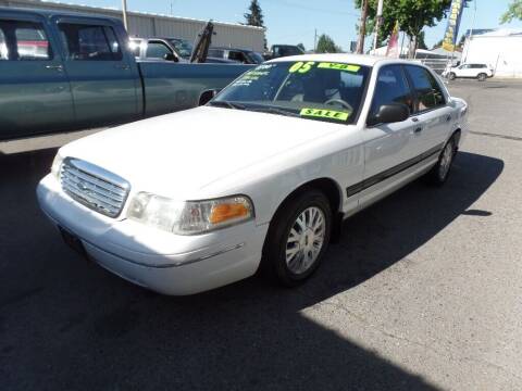 2005 Ford Crown Victoria for sale at Gold Key Motors in Centralia WA