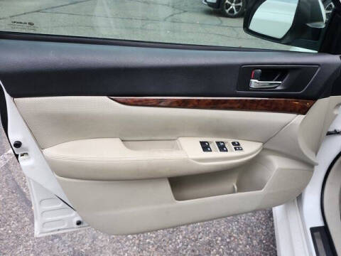 2014 Subaru Legacy 2.5i Limited