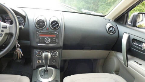 2013 Nissan Rogue SV w/SL Package