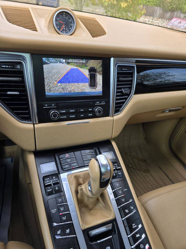 2017 Porsche Macan S