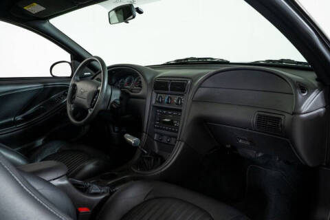 2001 Ford Mustang