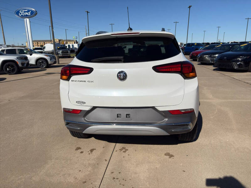 2023 Buick Encore GX Essence
