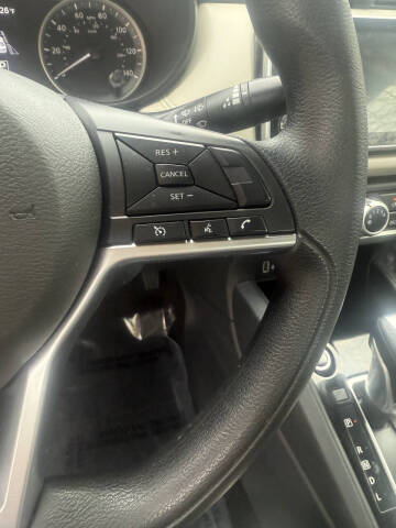 2020 Nissan Versa SV