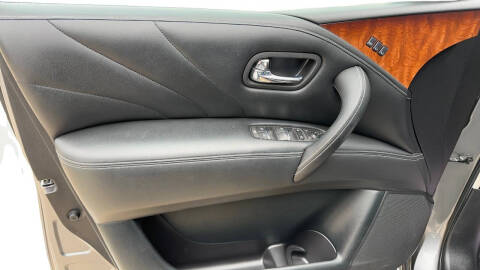 2016 Infiniti QX80 Limited