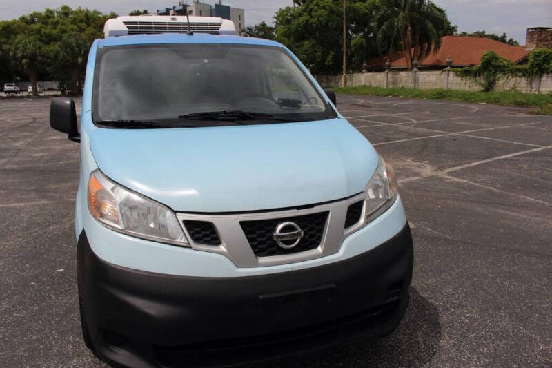 2013 Nissan NV200 S