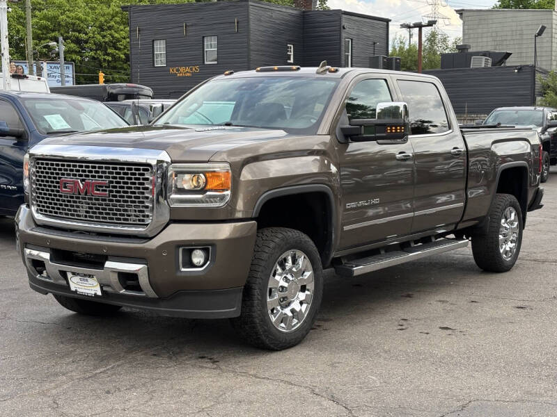 2015 GMC Sierra 2500HD Denali