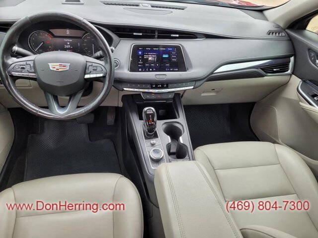 2021 Cadillac XT4 Luxury