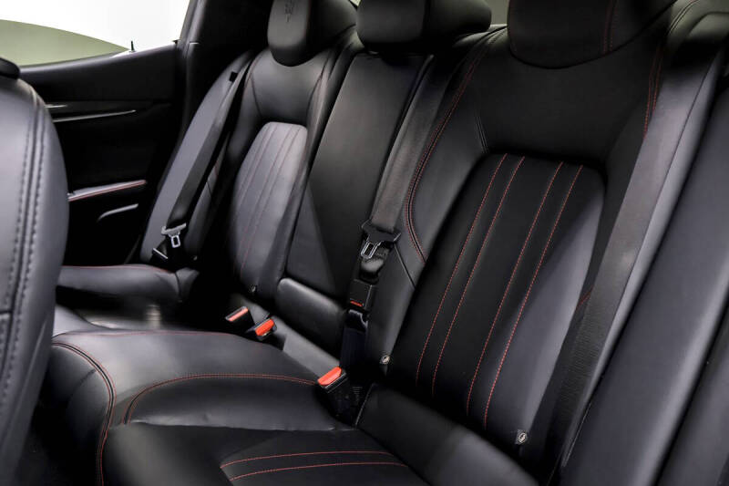 2017 Maserati Ghibli