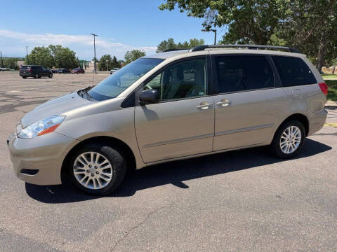 2009 Toyota Sienna LE 7-Passenger