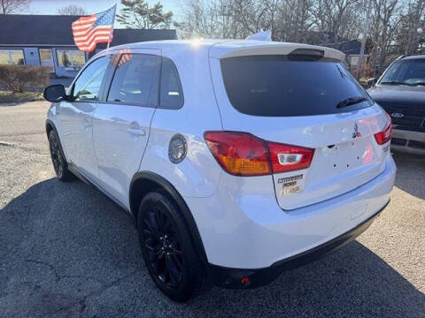 2017 Mitsubishi Outlander Sport ES