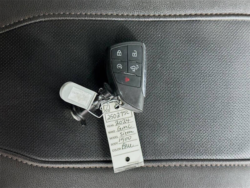2024 GMC Sierra 1500