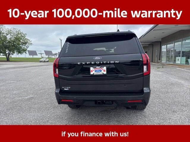 2025 Ford Expedition Active