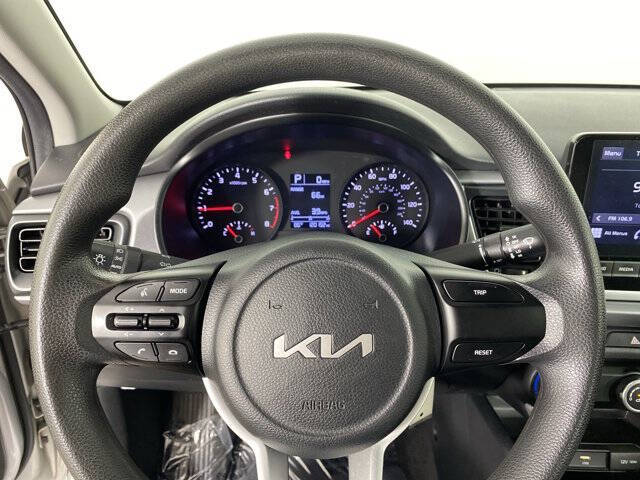 2022 Kia Rio LX