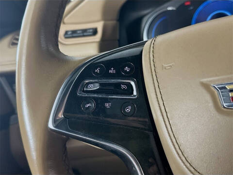 2019 Cadillac Escalade Platinum