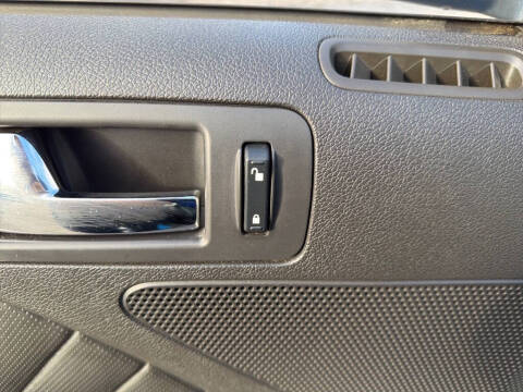 2010 Ford Mustang V6