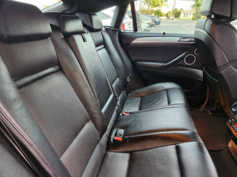 2014 BMW X6 M