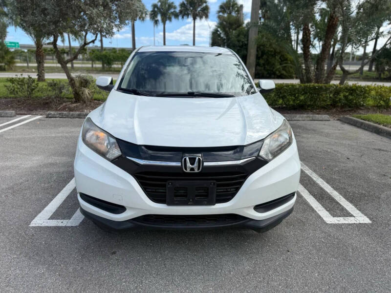 2017 Honda HR-V LX