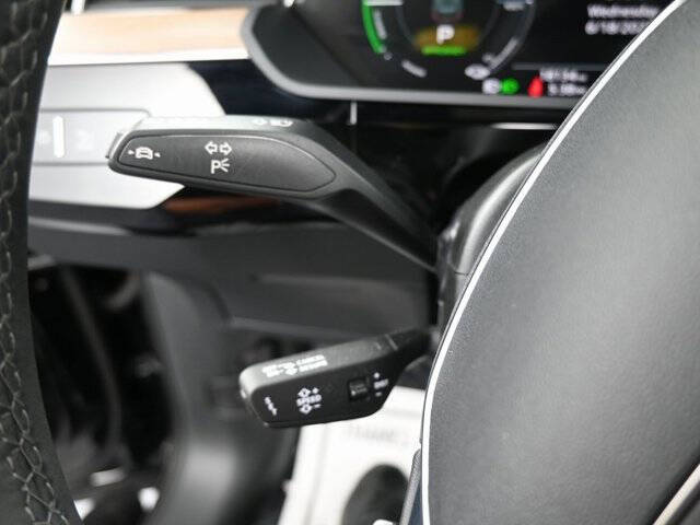 2024 Audi Q8 e-tron quattro Premium Plus