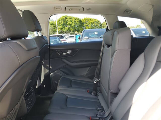 2020 Audi Q7 quattro Premium Plus 55 TFSI