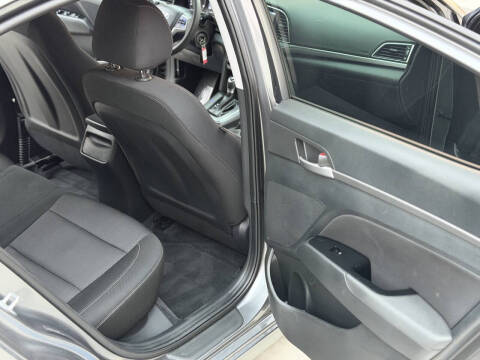 2018 Hyundai Elantra SEL