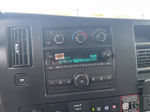 2025 Chevrolet Express 2500