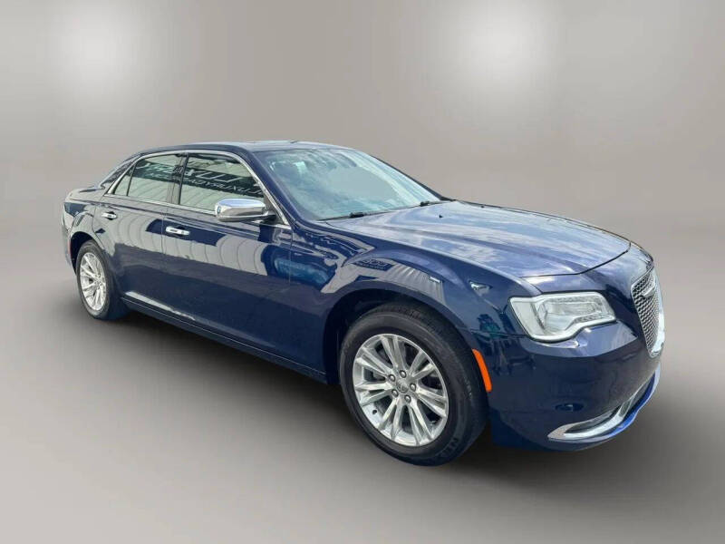 2017 Chrysler 300 C