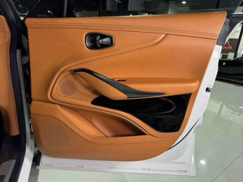 2023 Aston Martin DBX 707