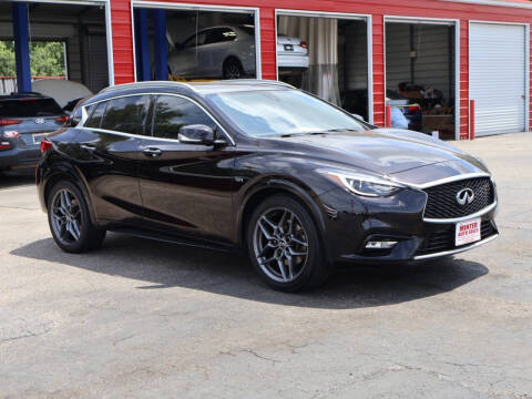 2017 Infiniti QX30 Premium