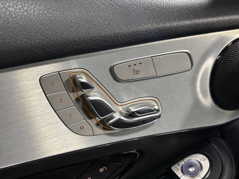 2019 Mercedes-Benz GLC GLC 300