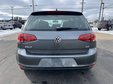 2015 Volkswagen Golf TSI S