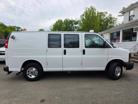 2016 GMC Savana 2500