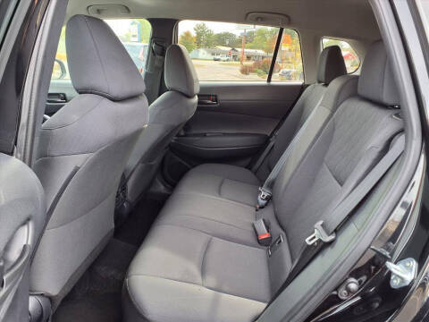 2024 Toyota Corolla Cross LE