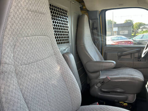 2019 Chevrolet Express 2500