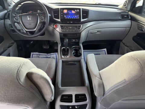 2017 Honda Pilot EX w/Honda Sensing