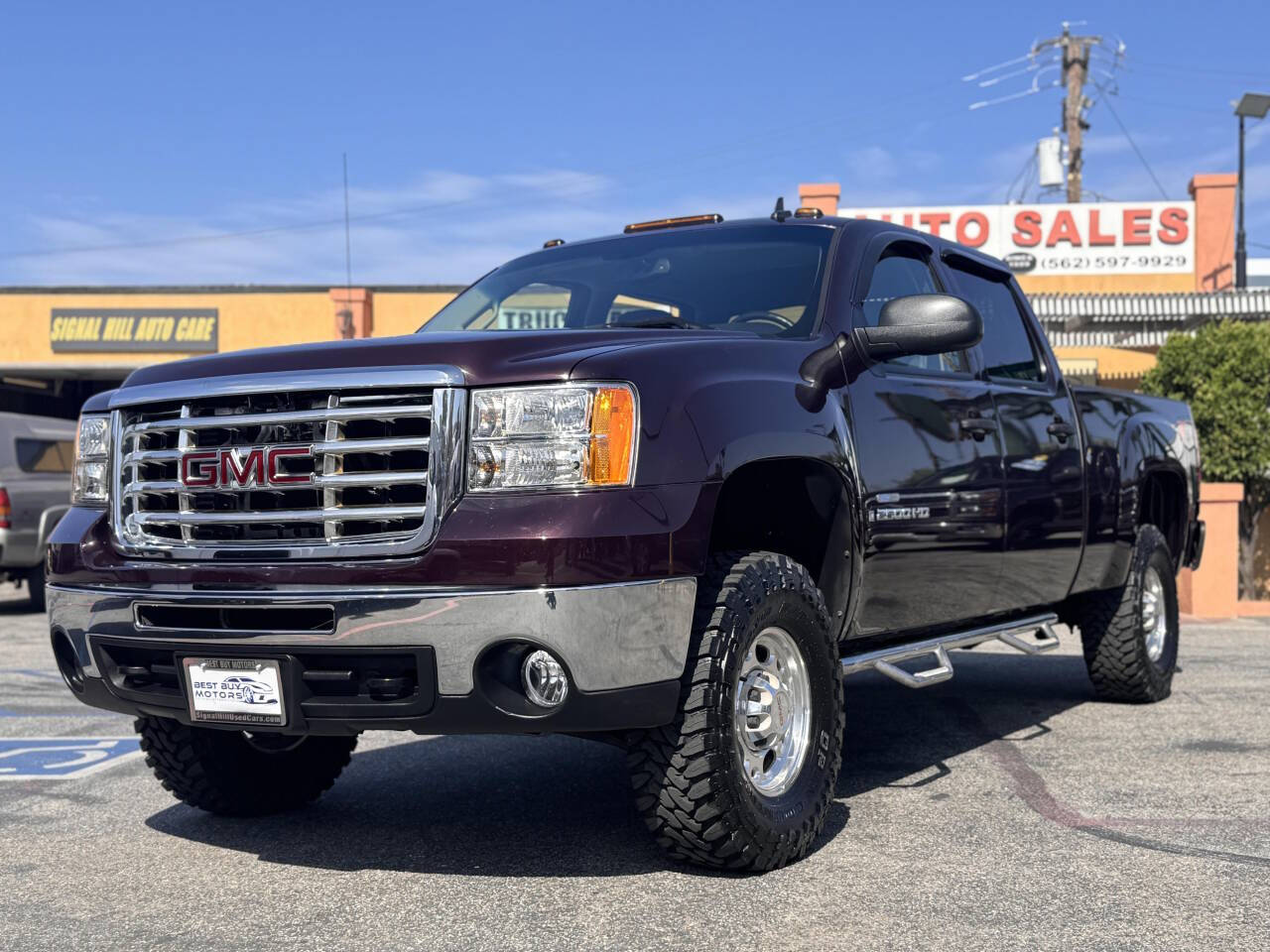 2008 GMC Sierra 2500HD for sale at Best Buy Motors in Signal Hill, CA