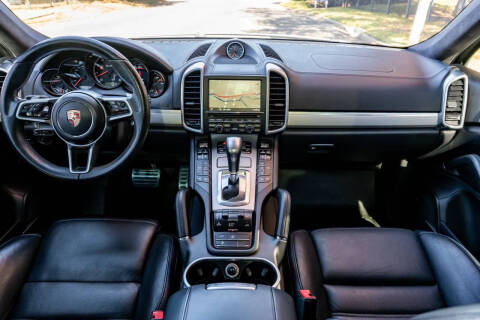 2015 Porsche Cayenne Turbo