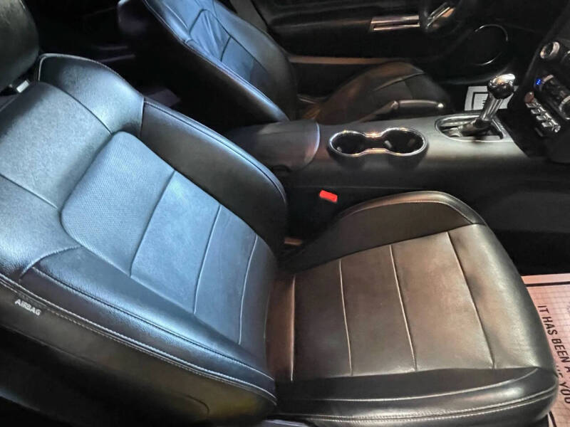 2017 Ford Mustang GT Premium