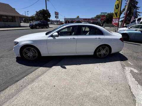 2018 Mercedes-Benz E-Class E 300